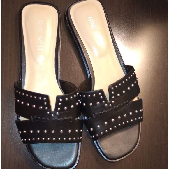 🆕🎉Nine West Studded Flat Sandals - Picture 4 of 9